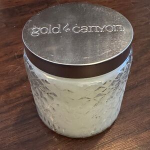 Gold Canyon Textured White Candle with Silver Lid